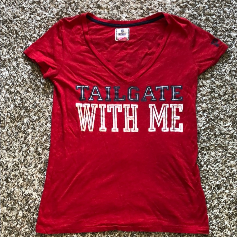 VS PINK Texans V neck tee
